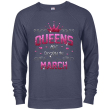 Queens Are born In March Crown Pink Glitter T-Shirt